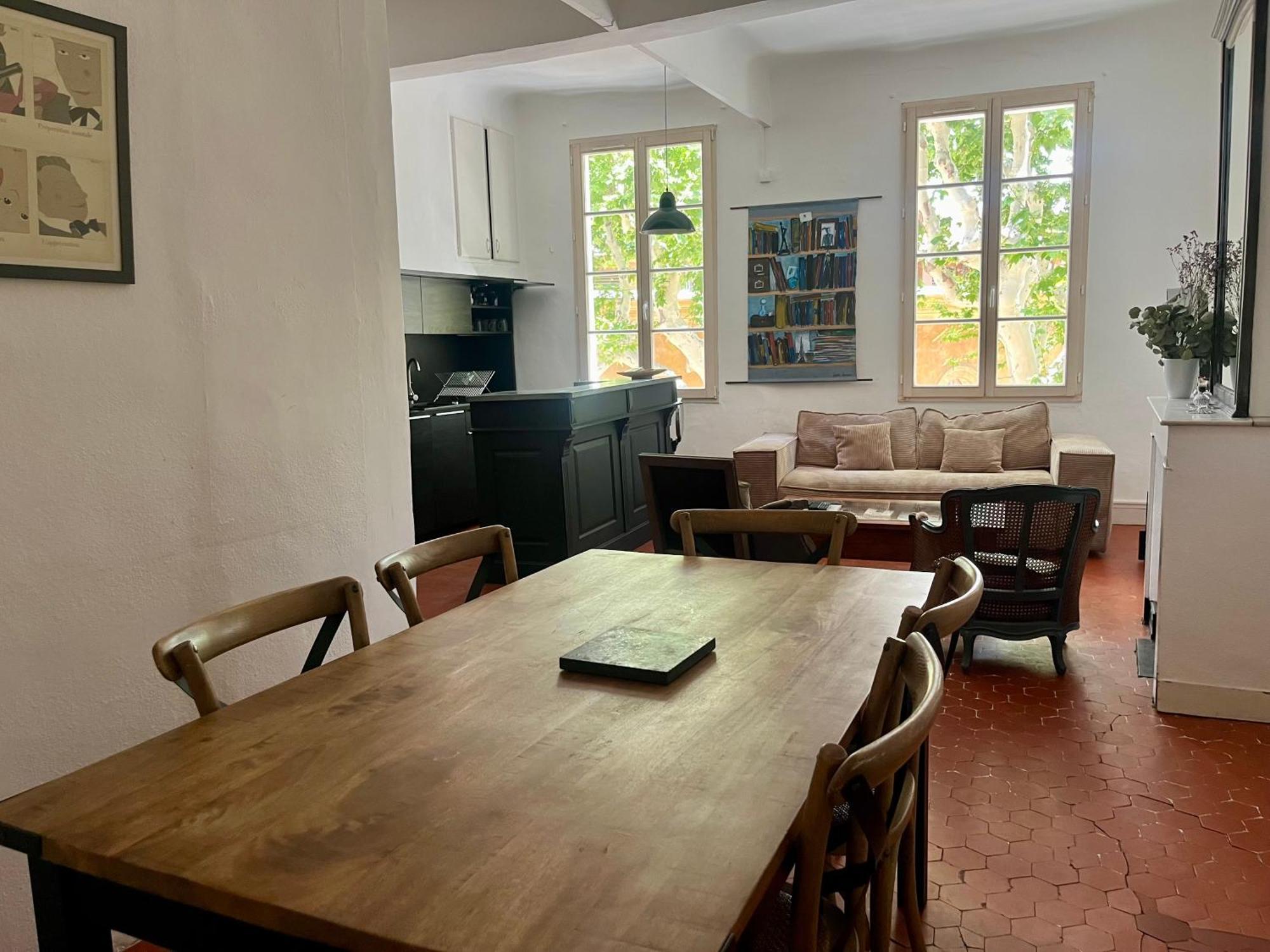 Apartment Beau 3 Pieces 83 M2 Au Coeur Du Centre Historique D'aix En Provence Aix-en-Provence