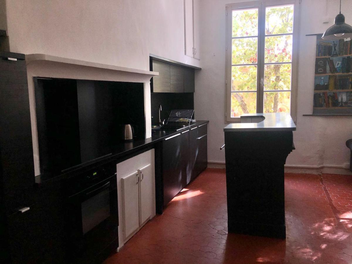 Apartment Beau 3 Pieces 83 M2 Au Coeur Du Centre Historique D'aix En Provence